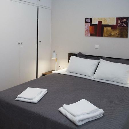 אתונה Modern Apartment, Excellent And Vibrant Location!! מראה חיצוני תמונה