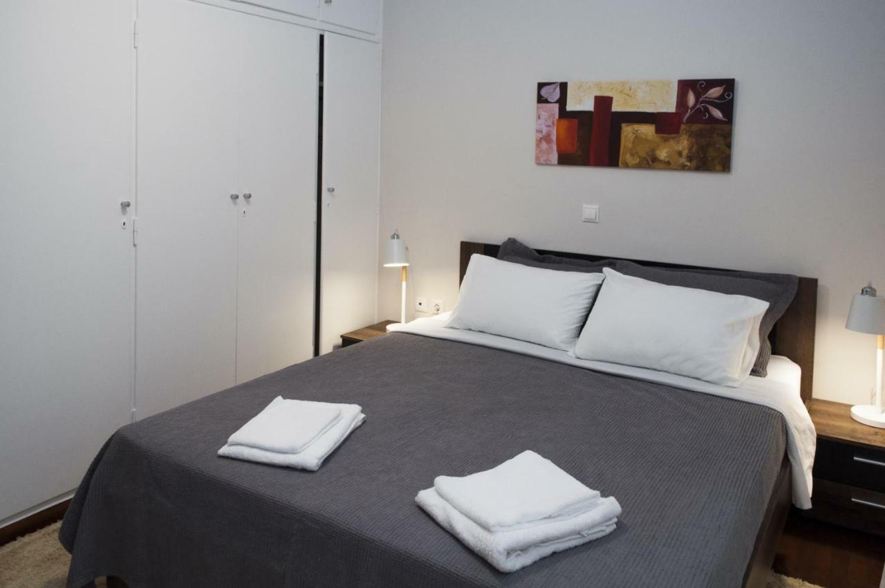 אתונה Modern Apartment, Excellent And Vibrant Location!! מראה חיצוני תמונה
