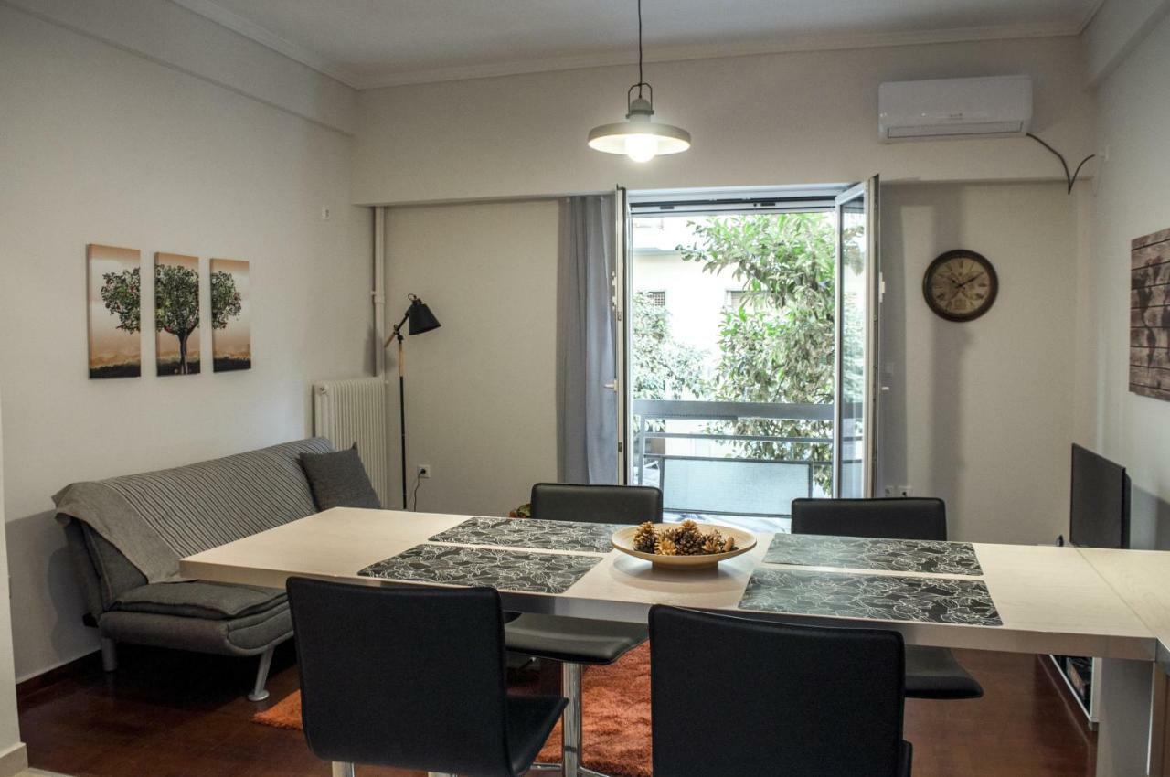 אתונה Modern Apartment, Excellent And Vibrant Location!! מראה חיצוני תמונה