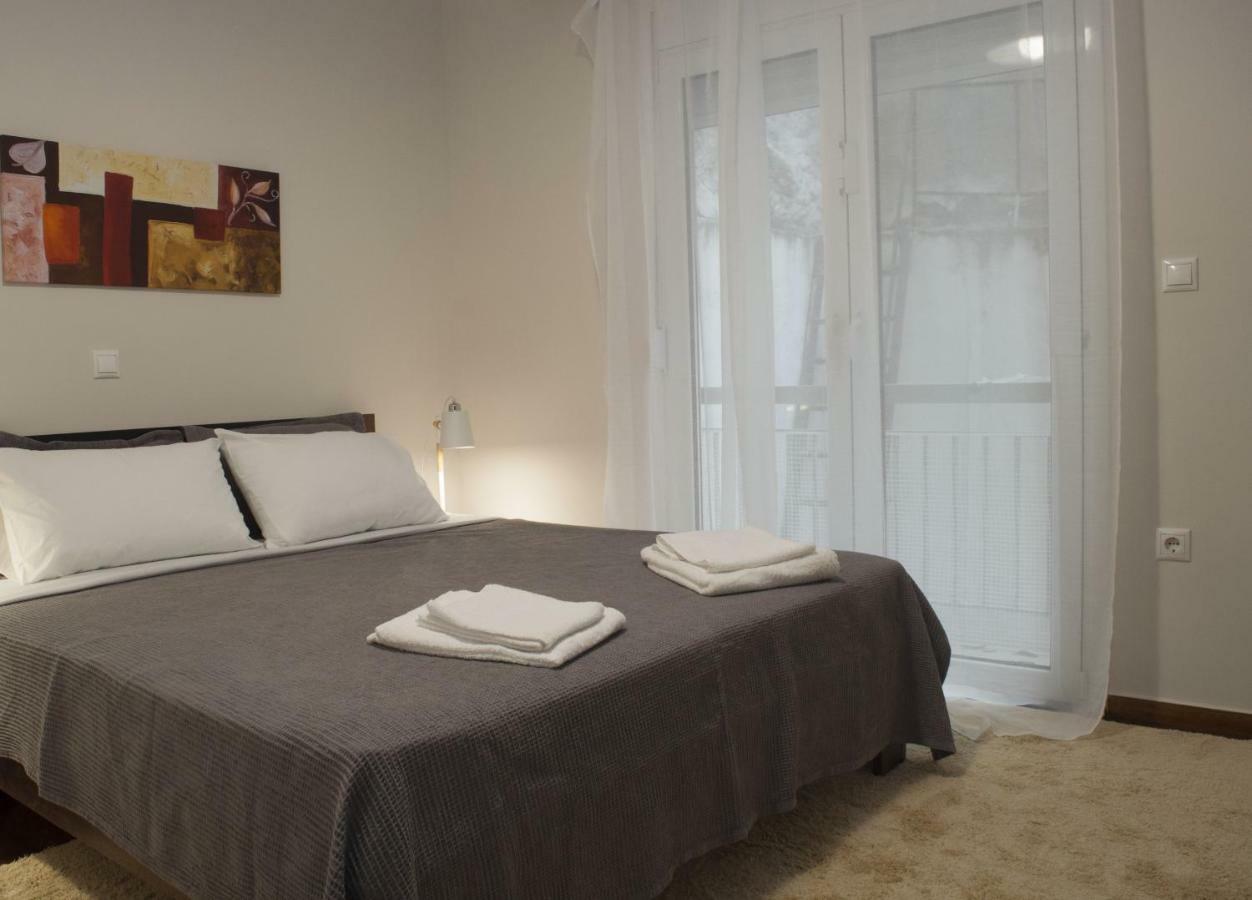 אתונה Modern Apartment, Excellent And Vibrant Location!! מראה חיצוני תמונה